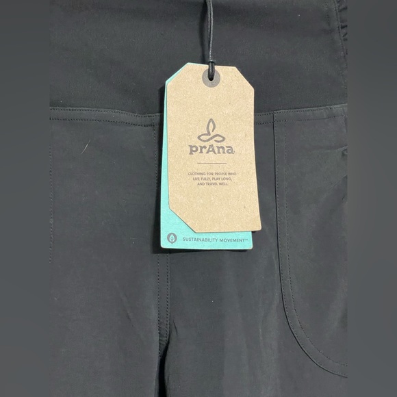 NWT Prana Women’s Summit Black Gray Straight Leg Pants Size Large Short - Picture 3 of 8